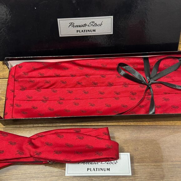 Mens Cajun Crayfish Crawdads Red Black Silk Bow Tie Cummerbund Formal Tuxedo Set - Picture 4 of 8